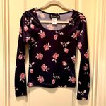 All that jazz rose print long sleeve black top Size medium Photo 1