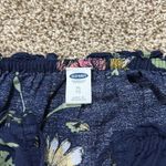 Old Navy Women’s  floral blouse Photo 6