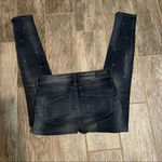 EXPRESS  Pearl embellished skinny jeans Women’s size 2 Casual Mid rise Ankle Photo 4