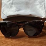 Amazon Sunglasses  Photo 2