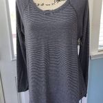 Tommy Hilfiger BB🔥 Women's Pullover Top Photo 0