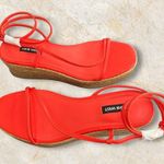 Nine West Alex Wedge Sandal in Orange size 9 NWOB Photo 5