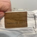 American Eagle  White distressed super hi rise jegging  Jeans size 8 regular. Photo 6