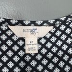 Terra & Sky NWT Floral 90's Grunge Tunic Length Top - 2X - Women's Plus Size Photo 4