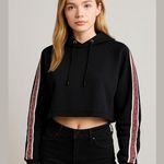 Forever 21 Women's Black Checked Long Sleeve Cropped Hoodie Size Small Size L Photo 0