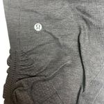 Lululemon Women's 10 In The Flow Crop Leggings Solid Charcoal Scrunch Yoga Photo 4