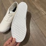 Lyle & Scott Unisex White Canvas Sneakers US Women 8.5 Men 7 Minimalist Timeless Photo 8