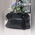 Isaac Mizrahi  Black Quilted Shoulder Bag Photo 3