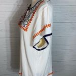 Signature Studio  embroidered top size Medium Photo 2