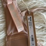 SKIMS Wireless Form T-shirt Bra Mica Size 30C Photo 9