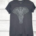 Zoe & Liv Gray Geometric Elephant Casual T-Shirt Size Medium Photo 0
