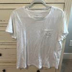 Vineyard Vines  classic white/gold whale logo t-shirt Sz XL Photo 0