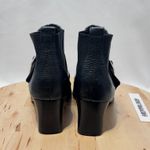 Brighton  Trevor Black Pull On‎ Fabric Leather Ankle Bootie - Size 7M Photo 4