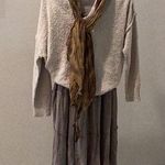 Carly Jean Los Angeles Carlyjean Pullover Hoodie oversized dress up w/a cute maxi skirt &  scarf Photo 0