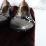 Tod's  Grey Silver Leather Black Buckle Cap Toe Ballerina Flats Photo 5