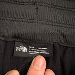 The North Face  Cropped Pants Womens XS Black Sweat Drawstring Pockets Photo 3