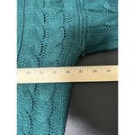 Entro  Green V-Neck Long Sleeve Cable Knit Frayed Sweater Women's Size Large L Photo 7