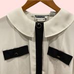 Vintage 80’s funky collar white silky blouse black trim art deco chunky jewel Size 12 Photo 2