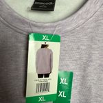 32 Degrees Heat 32 Degrees Cool Women‎ Size XL Pastel Lilac Crewneck Pullover Sweatshirt. Photo 2