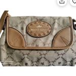 Juicy Couture  Los Ángeles Crossbody Clutch Photo 0