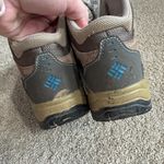 Columbia Lace Up Hiking Boots Women's Size 6 Sturdy Outdoors Shades of Brown Photo 13