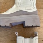 Sam Edelman - Lulia Chelsea Boots in Cream & Gray Photo 5