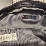 Lululemon Everywhere Belt Bag 1L Photo 6