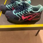 Nike  Women’s Torch Air Max 4 Photo 2