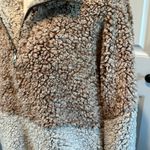 Fantastic Fawn Medium Neutral Sherpa Quarter Zip Pullover Photo 3