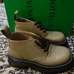 Bottega Veneta beige ‘The Bounce’ platform Ankle Boots Size 38.5 Photo 5