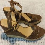 Wild Diva  Lounge Tan Brown Multi-Brown Strappy Wedge Sandals Size 7.5 EUC #CL-47 Photo 1