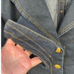 Joan Rivers size M dark wash rushed waist shoulders denim jacket. Photo 3