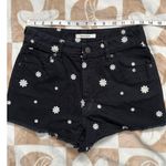 PacSun High Rise Festival Black Daisy Jean Shorts Size 26 Photo 4