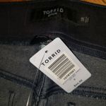 Torrid  NWT Pull On Plus 3 R Dark Skinny Legging Jegging Jeans cropped zips‎ NEW Photo 2