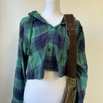 American Eagle Cute  Cropped Flannel Hoodie Photo 0