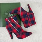 Qupid Women's  Wink Plaid Zipper Accent Ankle Booties Size 9 Red Photo 0