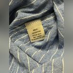 Hers And Mine Women’s Blue Blouse Size Small NWOT Photo 3