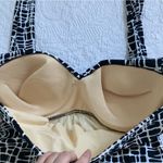 MiracleSuit  Black and White tankini Photo 8