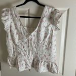 Floral White and Pink Women's Top Size 2XL
Mixed Threads Photo 1