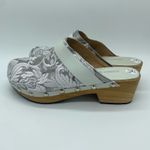 Johnny Was Dormi Silver Green Leather Brocade Wooden Clogs Women size 7.5 / 8.5 Photo 3