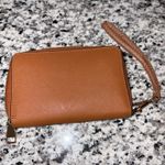 Tory Burch  Wallet Wristlet Minimal Logo Zipper Pouch  Photo 1