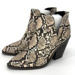 Bamboo  UPSTREAM-13 Womens 5.5 Beige Snake Chunky Heel Slip On Cutout Booties Photo 0