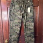 NWT LTJ Letter to Juliet Camo Cargo Pull On Pants Medium $78 MSRP Green Photo 1