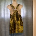 Ladies Earth tone Tank Top size large Green Photo 1