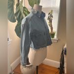 Signature8 lightwash denim raw hem button up jacket size small Blue Photo 2