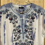 APNY Blue White Tie Dye Embroidered Pullover Top Birds Flowers NWT New XL Photo 2