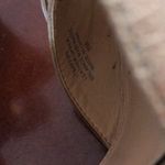 Ivanka Trump Golden espadrilles Photo 8