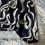 Peck & Peck  Black and White Swirl Button Down Shirt Photo 3
