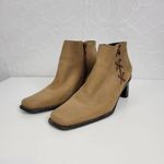 Etienne Aigner Womens Boots Size 7.5 Brown Suede Block Heels Ankle High Photo 86