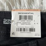 International concepts INC Women’s curvy fit Skinny leg incessential Mid rise Jeans in deep black sz 2 Photo 2